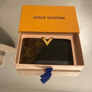 Authentic Louis Vuitton Card Holder W/ Box